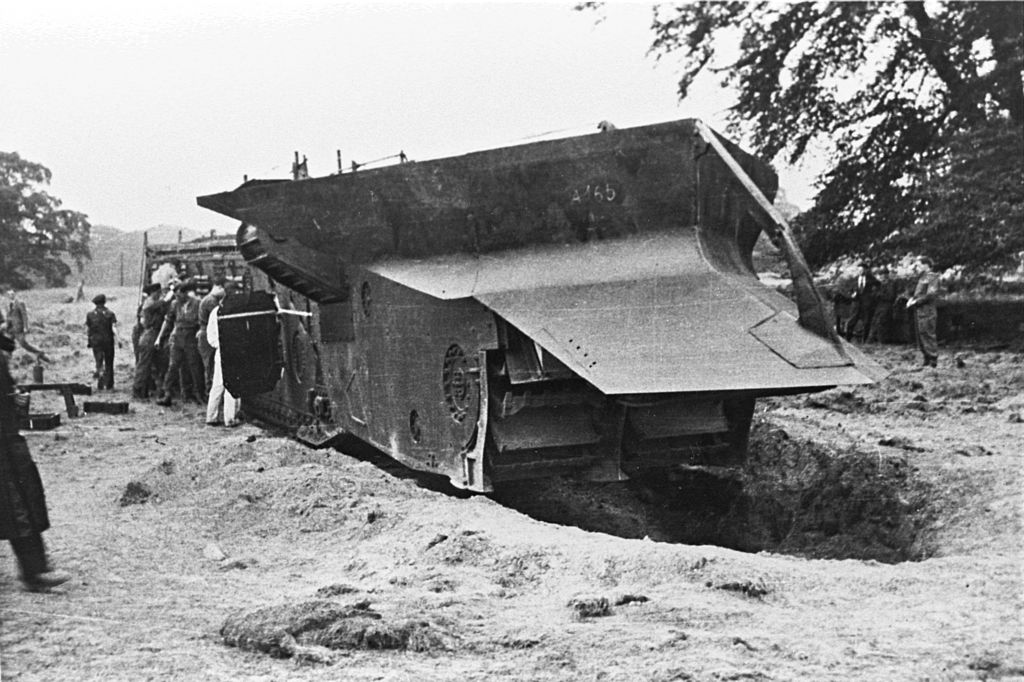 bizarre war machines nellie