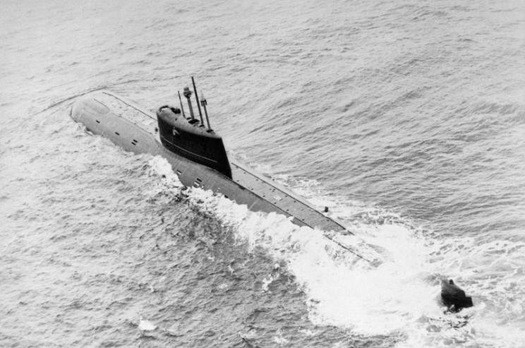 A Sunken Russian Submarine Is Leaking Radiation 100K Times Higher Than Normal