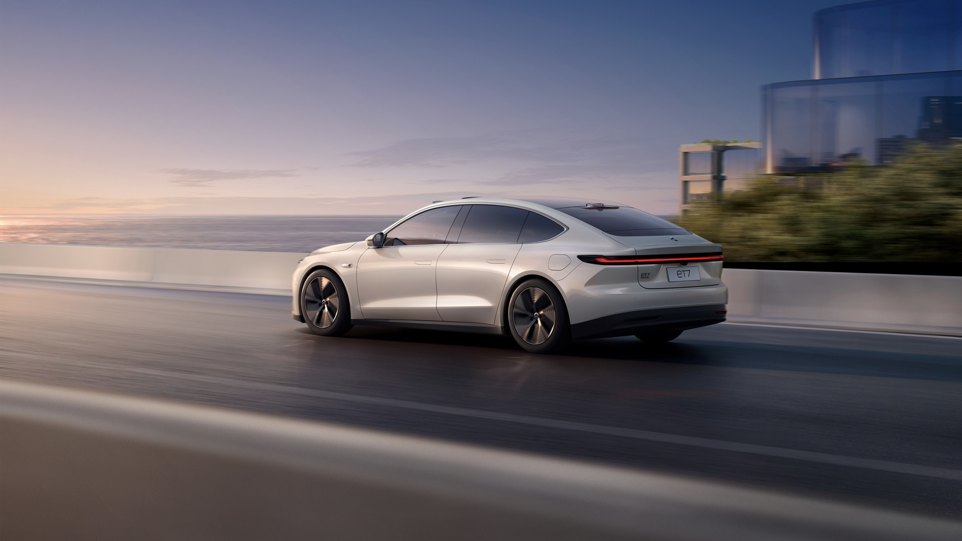 Chinese Tesla Rival NIO Debuts 600-Mile Range Electric ET7 Chinese Tesla Rival NIO Debuts 600-Mile Range Electric ET7