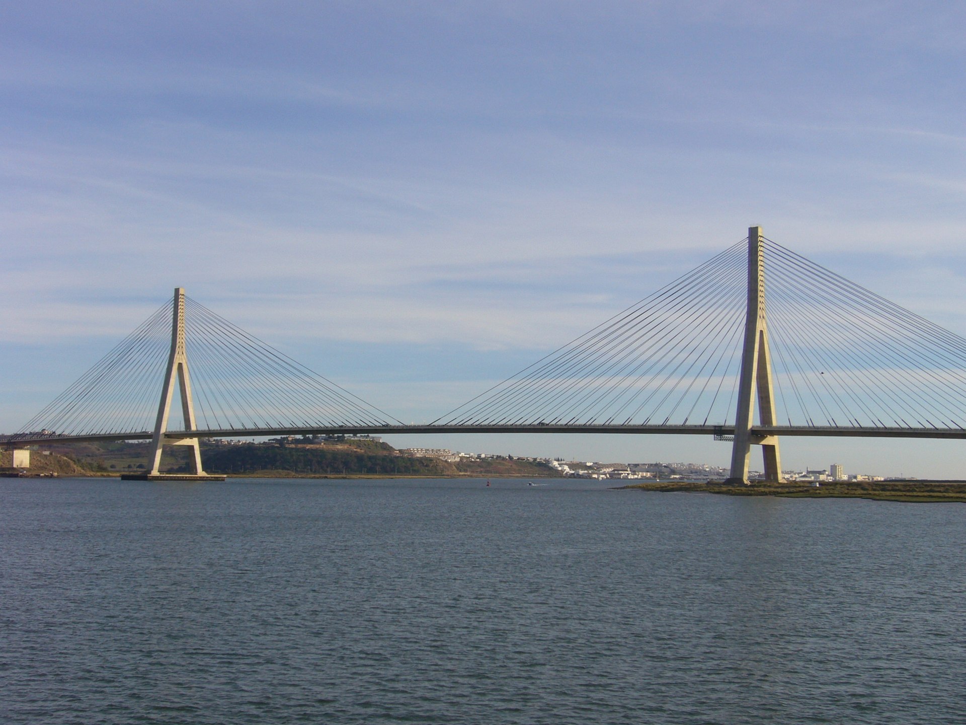 10+ Coolest Bridges That Cross Borders 10+ Coolest Bridges That Cross Borders