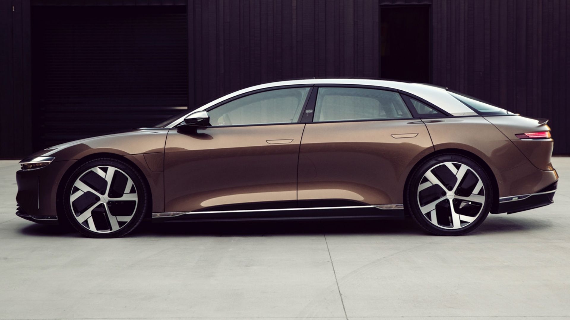 Here are 2022's top 7 EVs with the longest range Here are 2022's top 7 EVs with the longest range