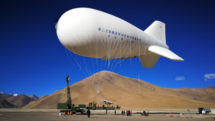 China will analyze climate change in the Everest region with this blimp