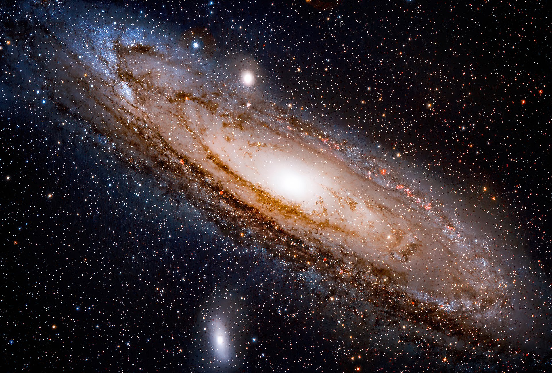 Colliding Cannibalistic Galaxies Emit a Devastating Gravitational 'Kick' Colliding Cannibalistic Galaxies Emit a Devastating Gravitational 'Kick'