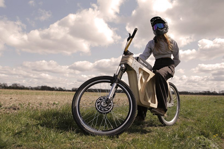 Contemporary Designer Builds Scrambler E-Bike Out of Wood Contemporary Designer Builds Scrambler E-Bike Out of Wood