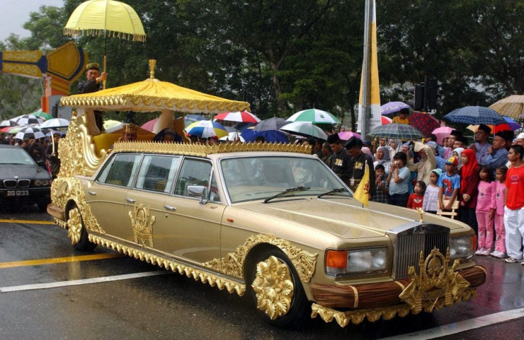 unique limos gold rolls royce