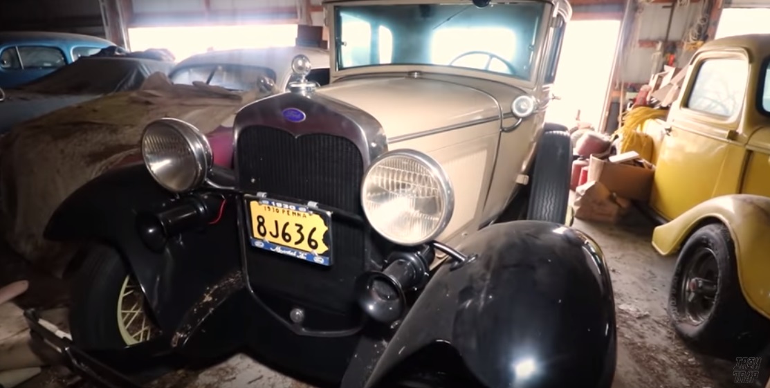 YouTuber Auctions off 50 Antique Cars Found in Pennsylvania Barn YouTuber Auctions off 50 Antique Cars Found in Pennsylvania Barn