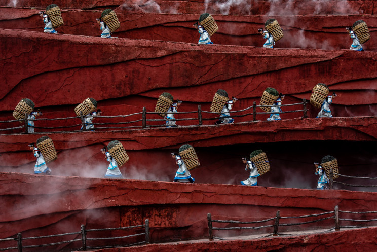 7+ Photos of This Year's International Photography Awards Winners 7+ Photos of This Year's International Photography Awards Winners