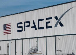 Freshly Released Videos Show SpaceX's STP-2 Mission Falcon Fairing Returning to Earth