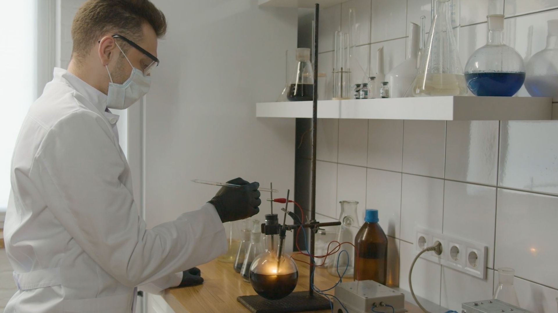 This Nanoparticle-Based Fuel Additive Can Reduce Cars’ Environmental Impact This Nanoparticle-Based Fuel Additive Can Reduce Cars’ Environmental Impact