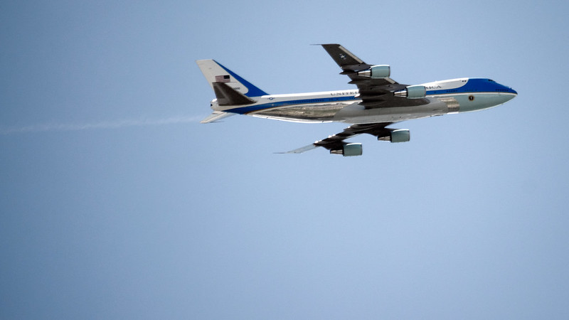 Air Force One refuelling