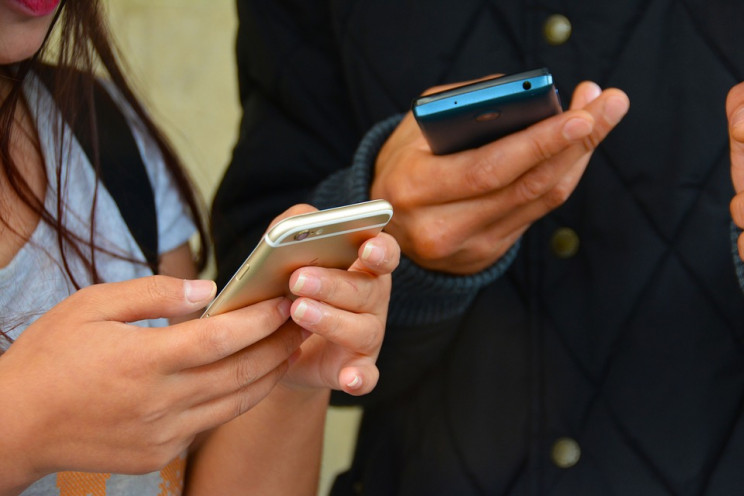 People Are Now Texting Almost as Quickly as They Type on a Keyboard People Are Now Texting Almost as Quickly as They Type on a Keyboard