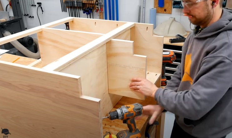 diy vanity hidden step