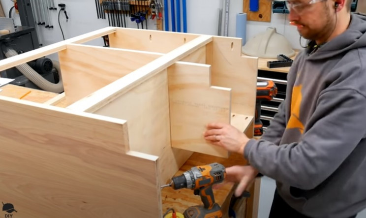 diy vanity hidden step