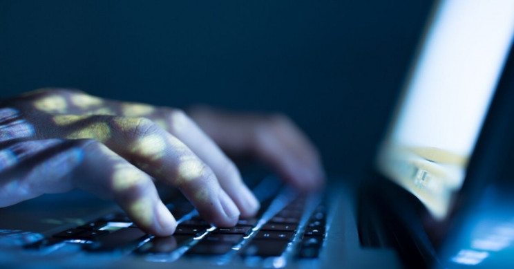 How to Keep Your Online Accounts Safe From SIM Swapping Attacks