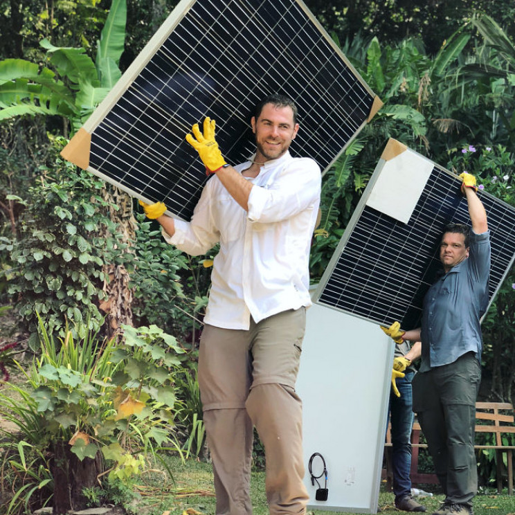 Solar-Powered Plant in Kenya Gives Drinking Water to 35,000 People a Day Solar-Powered Plant in Kenya Gives Drinking Water to 35,000 People a Day