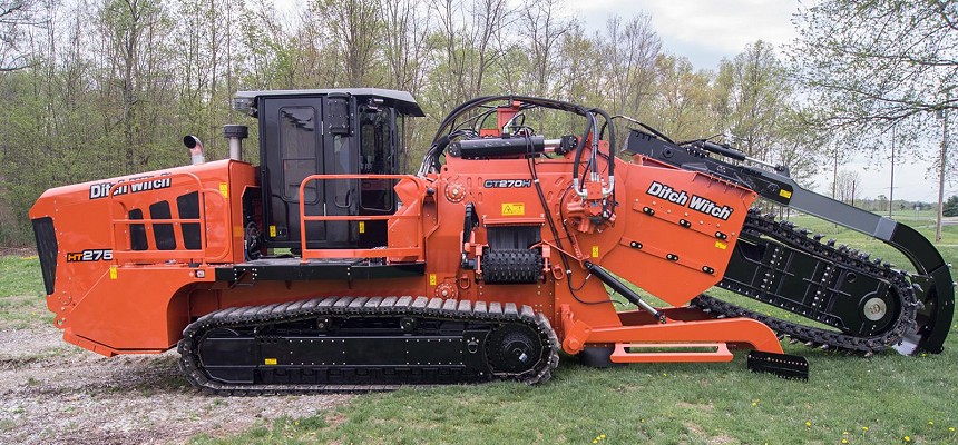 heavy equipment ditch witch