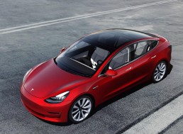 Tesla Lost $702M in 1Q of 2019 Due to Fewer Model 3 Deliveries