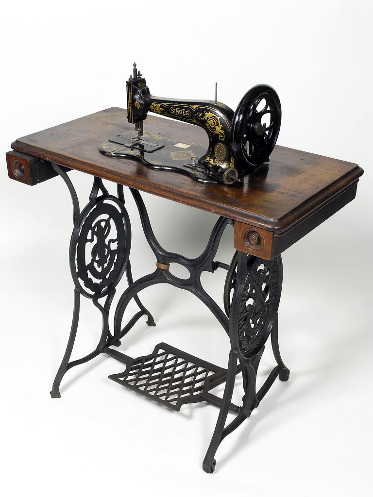 inventions of the industrial revolution sewing machine