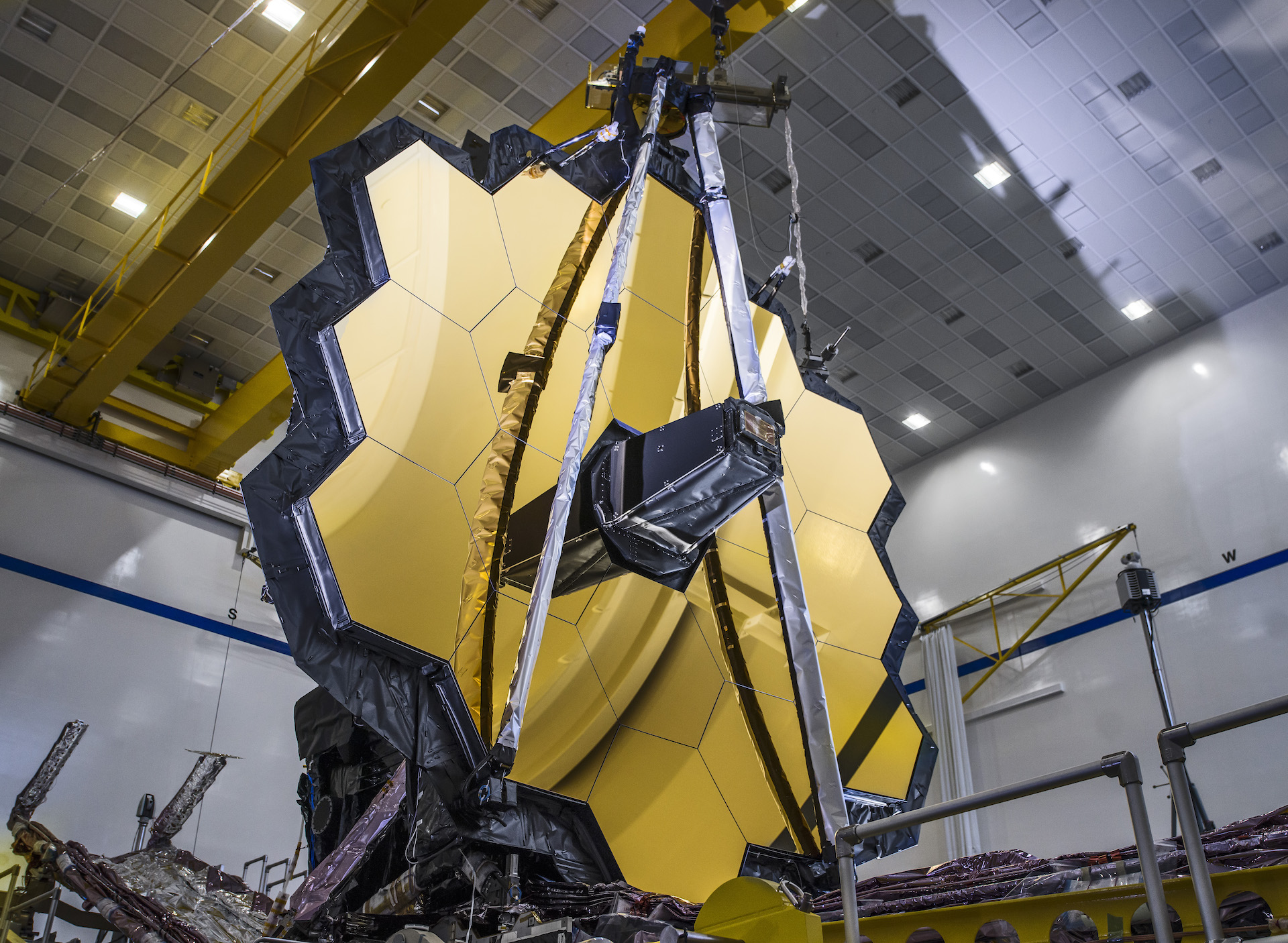 Astronomers Want to Build an $11BN Telescope That Would Outclass Hubble Astronomers Want to Build an $11BN Telescope That Would Outclass Hubble