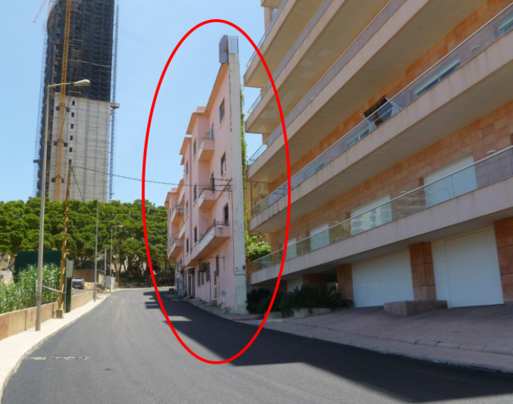 The Narrowest Buildings in the World Are "Spite Houses" The Narrowest Buildings in the World Are "Spite Houses"