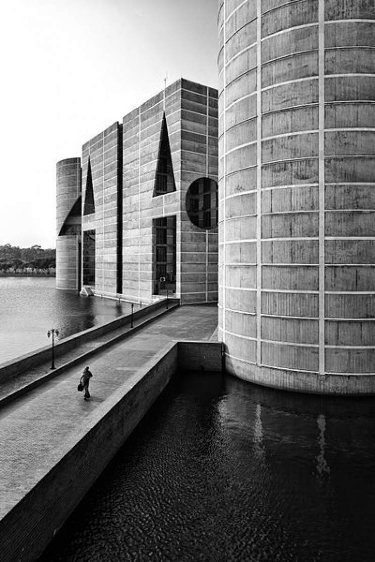 5 Interesting Facts About Louis Kahn’s National Assembly of Bangladesh 5 Interesting Facts About Louis Kahn’s National Assembly of Bangladesh