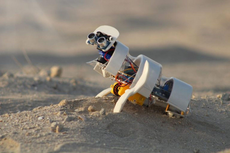 Scientists Just Brought Wall-E to Life With a Lovable, Seed Planting Robot