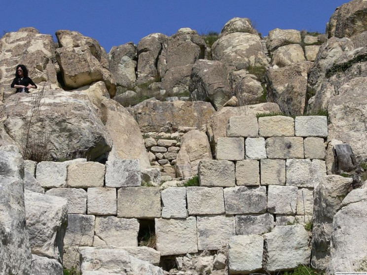 oldest buildings perperikon