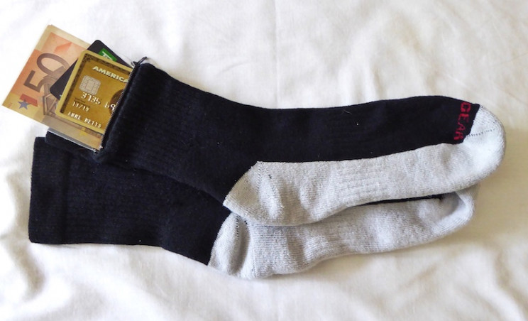 anti-pickpocket items socks