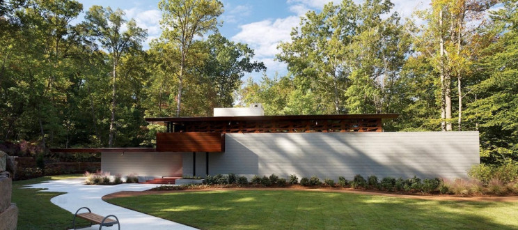 9 Essential Frank Lloyd Wright Designs That Are Still Admired Today 9 Essential Frank Lloyd Wright Designs That Are Still Admired Today