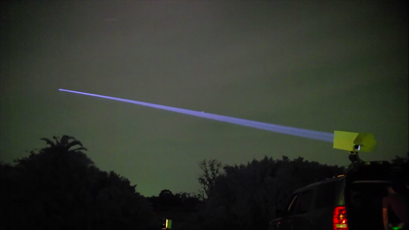 Guy Mounts Highly Dangerous 200-Watt Laser to the Roof of His Car Guy Mounts Highly Dangerous 200-Watt Laser to the Roof of His Car