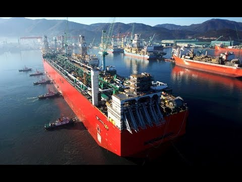 biggest machiens biggest ship