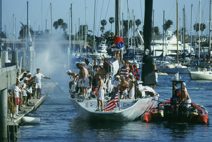 americas cup defender america