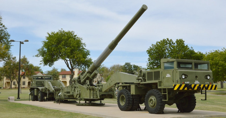 Leaked Images from U.S. Army Show "Super" Cannon That Can Fire at 1,000 Miles Away