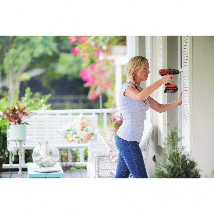 9 Must-Have Tools Every DIY Lover Should Own 9 Must-Have Tools Every DIY Lover Should Own