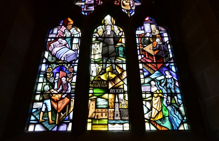 plague-window-st-lawrences-church-eyam Plague Window St. Lawrence's Church Eyam