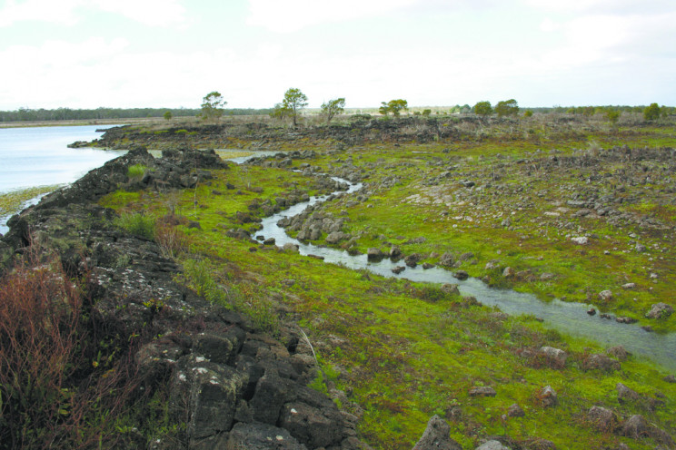 Australian Bushfires Unveil Ancient Aquatic System Older Than the Pyramids Australian Bushfires Unveil Ancient Aquatic System Older Than the Pyramids