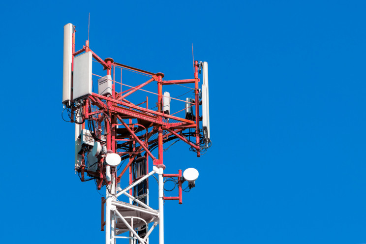 Is 5G Harmful for Humans and the Environment? Is 5G Harmful for Humans and the Environment?