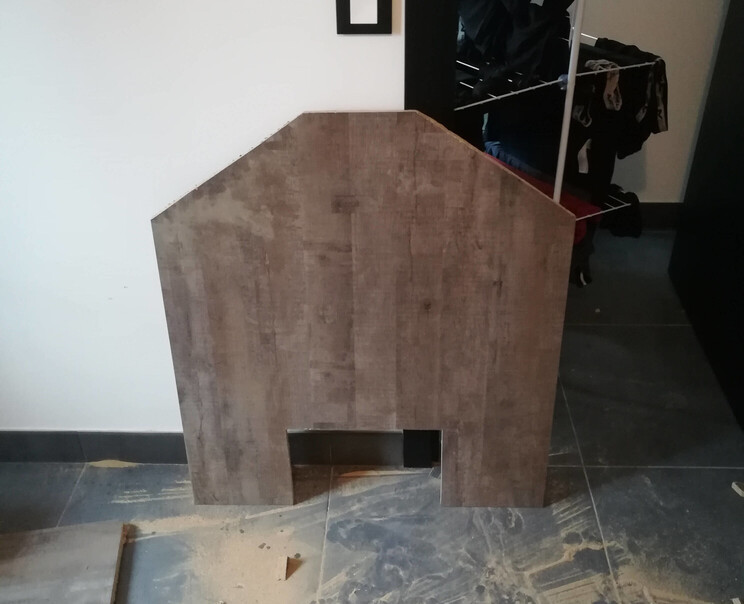 Remote Worker Builds His Own Lay-Down Desk for $336 Remote Worker Builds His Own Lay-Down Desk for $336