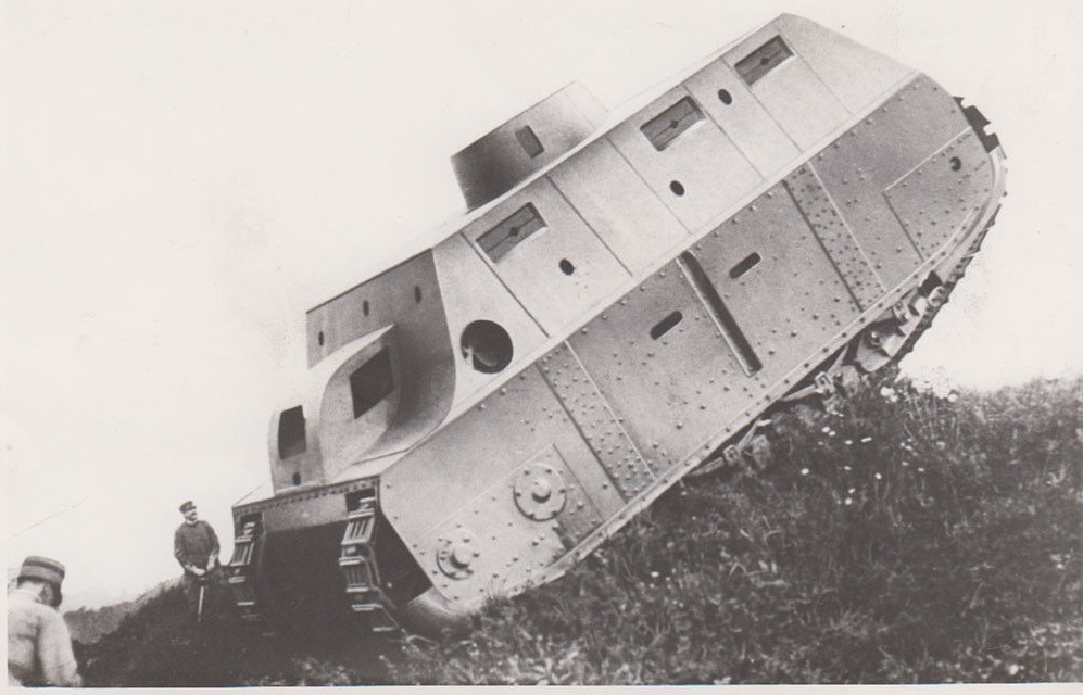 tanks of ww1 fiat 2000