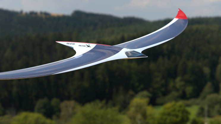 A bird-like solar powered aircraft aims to break clean speed records A bird-like solar powered aircraft aims to break clean speed records