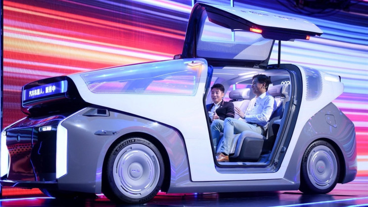 Baidu Just Launched a "Robocar" Prototype With Its New AI Chip