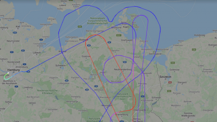 The Last Superjumbo Airbus A380 Left a Moving Message in the Sky