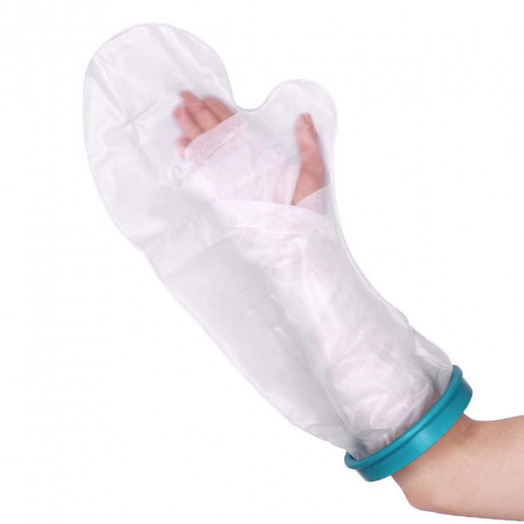 17 Things You Are Going to Want in Your Zombie Survival Kit if You Are Actually Planning on Surviving