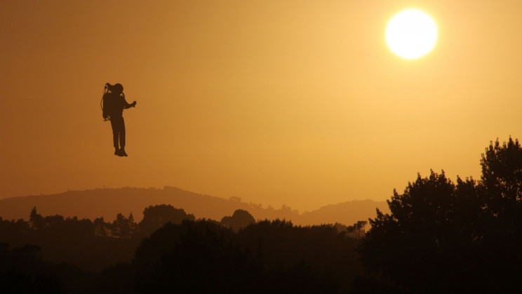 Turns Out the LA 'Jetpack Man' From 2020 Was a Balloon