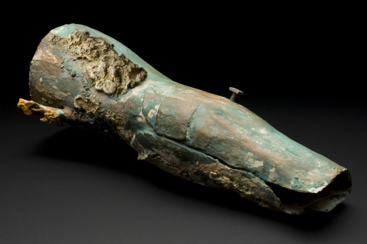 oldest prosthetic limbs capulla leg
