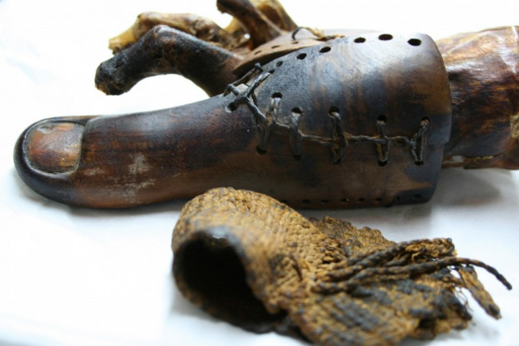 prosthetic in history egypt