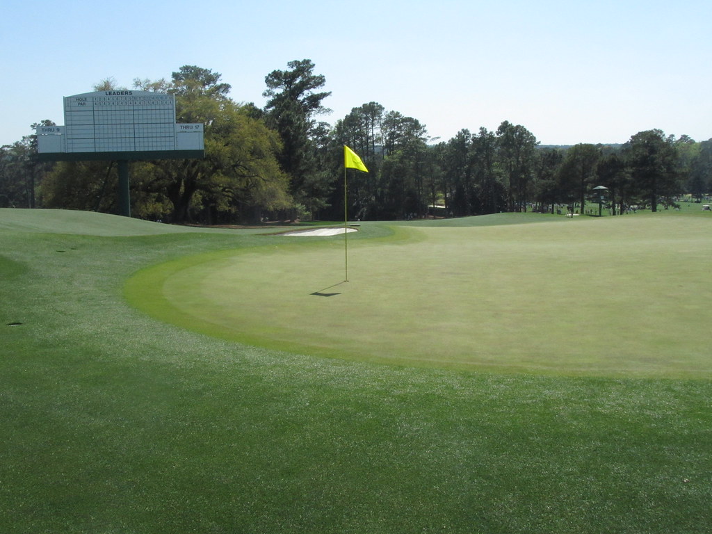 Unique Engineering of The Greens at Augusta National Golf Course Unique Engineering of The Greens at Augusta National Golf Course
