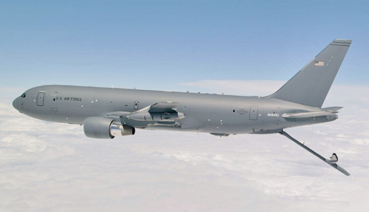 USAF KC-46 refueling tanker USAF KC-46 refueling tanker