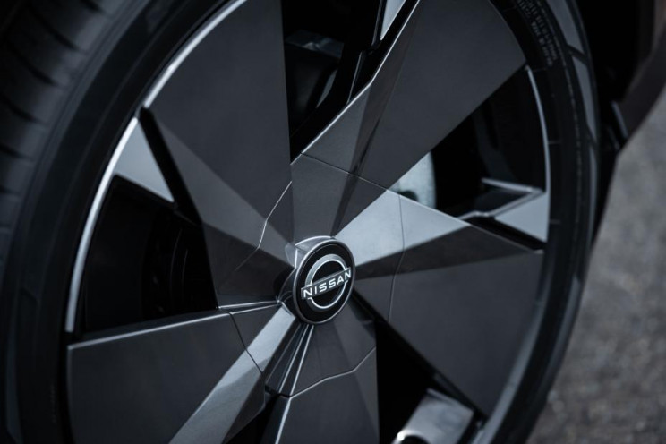 Nissan Announces New Crossover EV Ariya After a Long Silence Nissan Announces New Crossover EV Ariya After a Long Silence