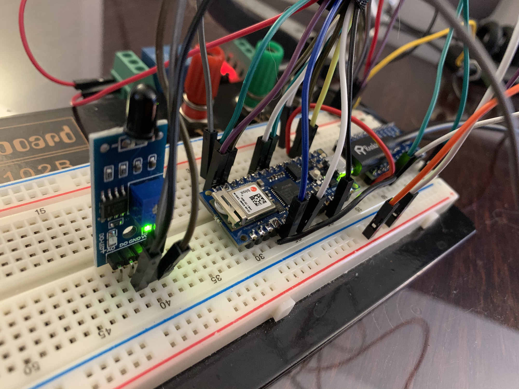 Engineer Builds Coolest Air Filtration System for his 3D Printer Engineer Builds Coolest Air Filtration System for his 3D Printer